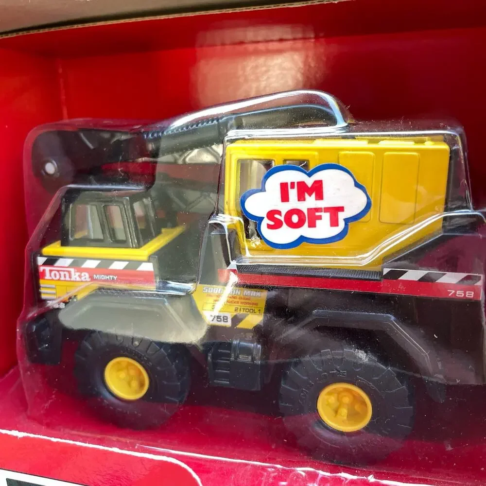 Vintage Maisto Tonka Mini Mighty Series 1 Die Cast Metal Truck 1998 Yellow NOS